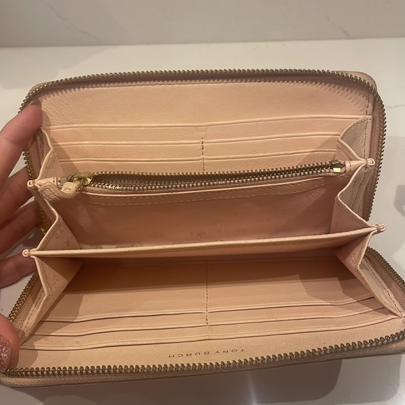 Tory Burch Wallet - Picture 6 of 6
